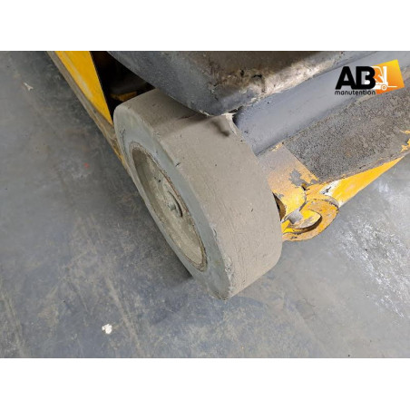 2048 JLG TOUCAN JUNIOR 6B