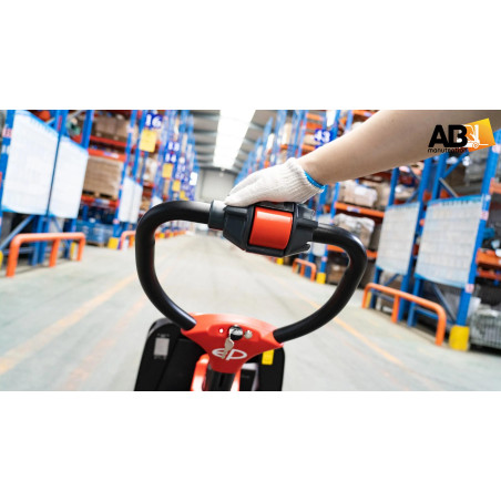 2238 EP Transpalette Electrique 1500 kg F4 Castor