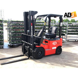 Chariot élévateur...