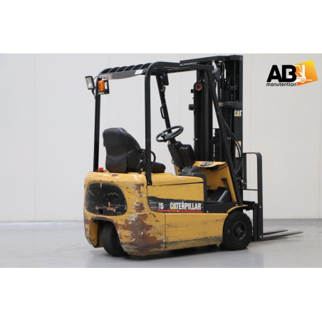 Chariot élévateur Electrique Caterpillar EP-15-KRT
