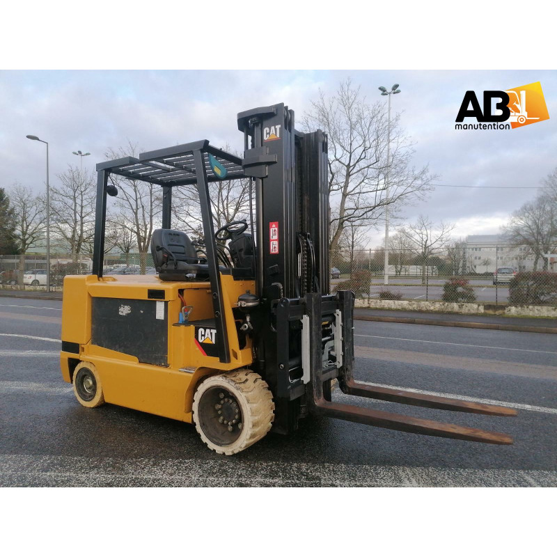 Chariot élévateur Electrique Caterpillar EC-55-N