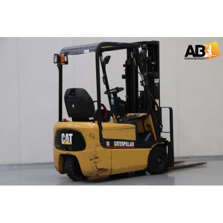 Chariot élévateur Electrique Caterpillar EP-15-KRT