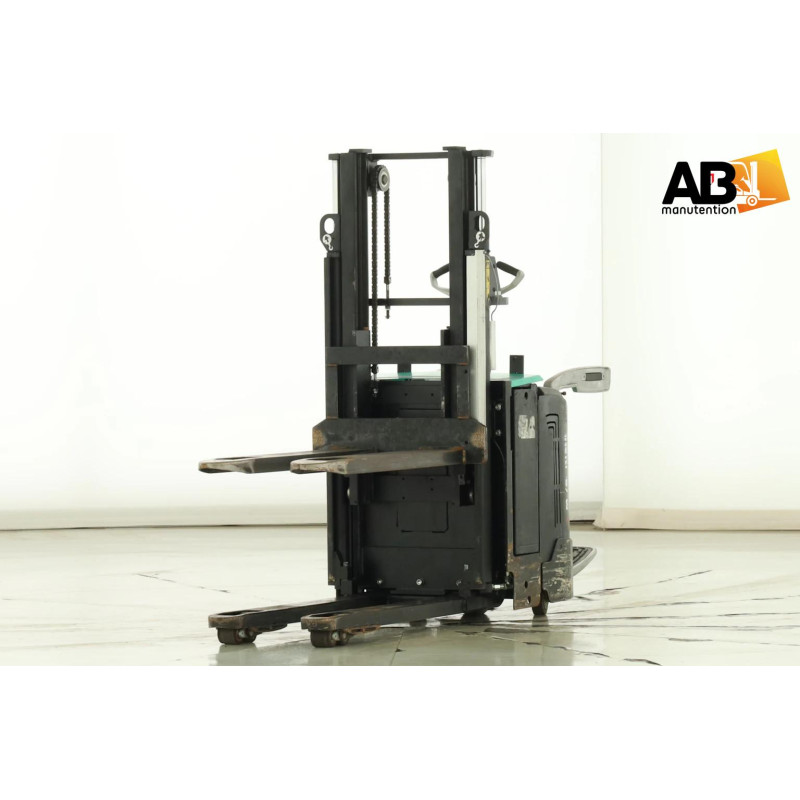 Gerbeur Mitsubishi PBV-20-ND