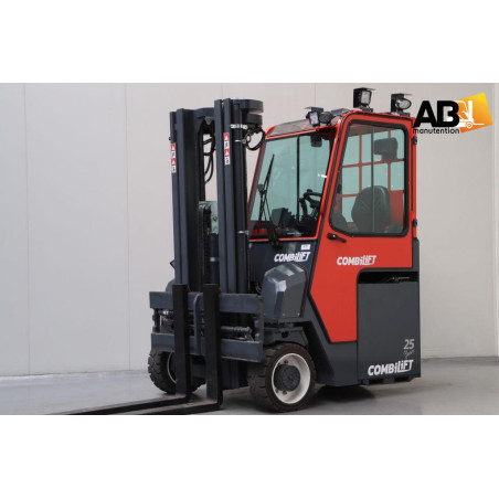 Chariot élévateur Electrique Multidirectionnel Combilift CBE4000
