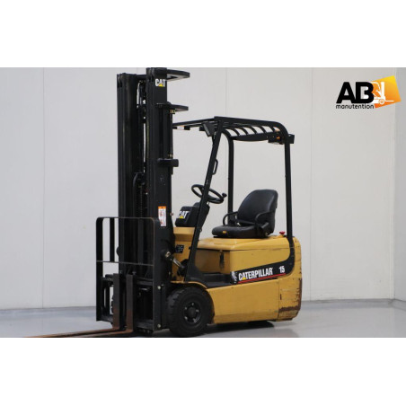 Chariot élévateur Electrique Caterpillar EP-15-KRT