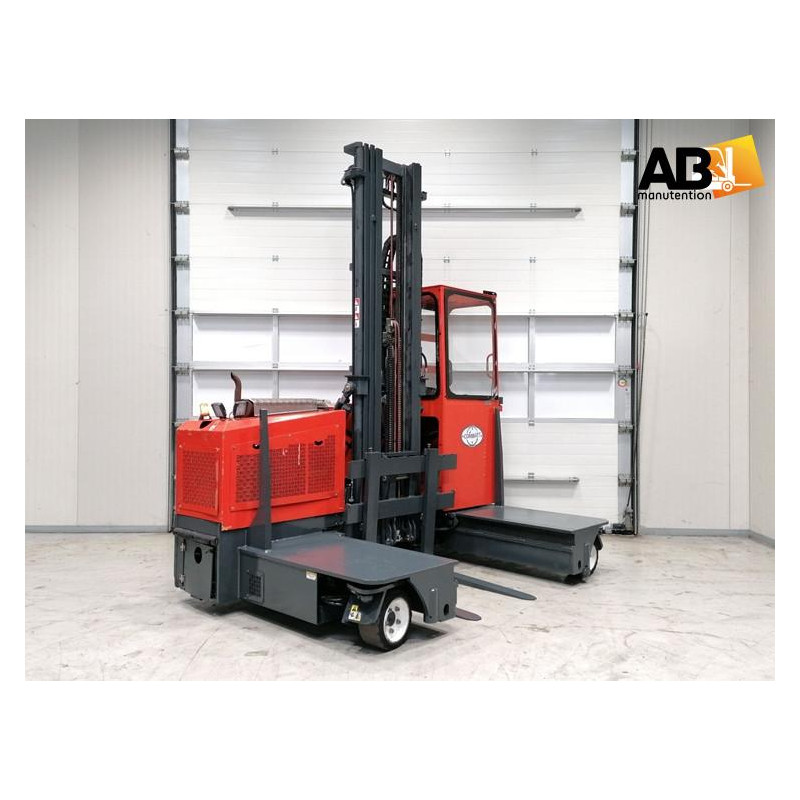 Chariot élévateur Gaz Multidirectionnel Combilift C-3000-GST