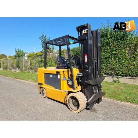 Chariot élévateur Electrique Caterpillar EC-55-N