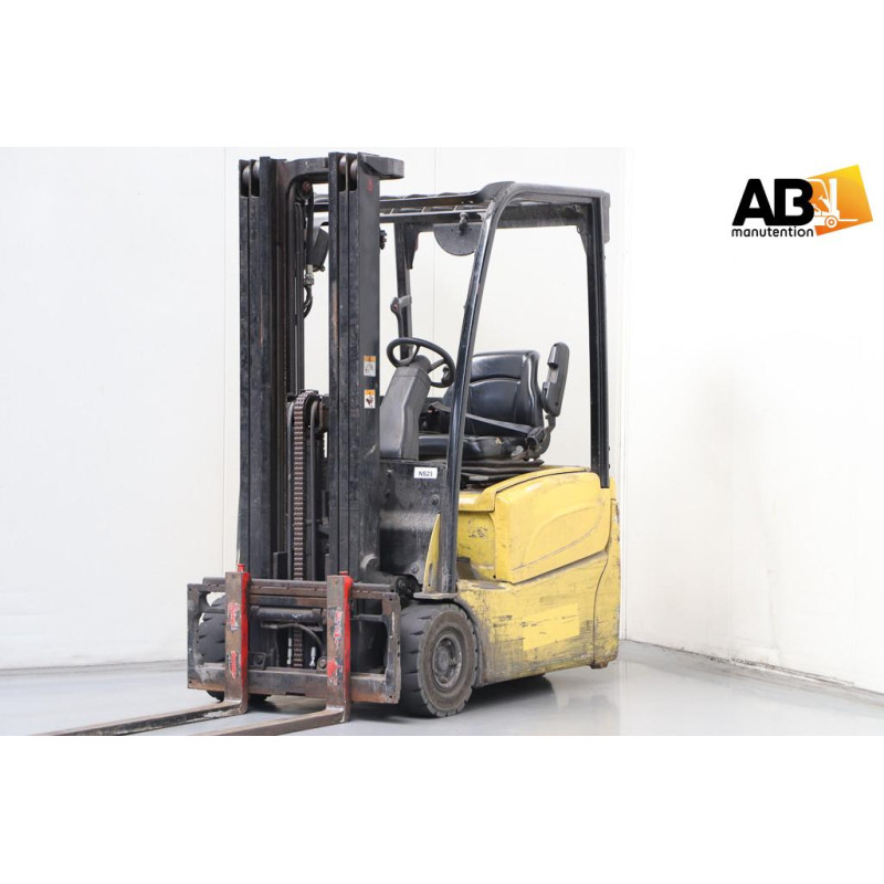 Chariot élévateur Electrique 1600kg Yale ERP-16-VT