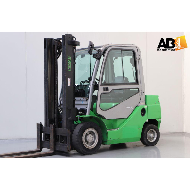 Chariot élévateur Diesel 2500kg Cesab M325D