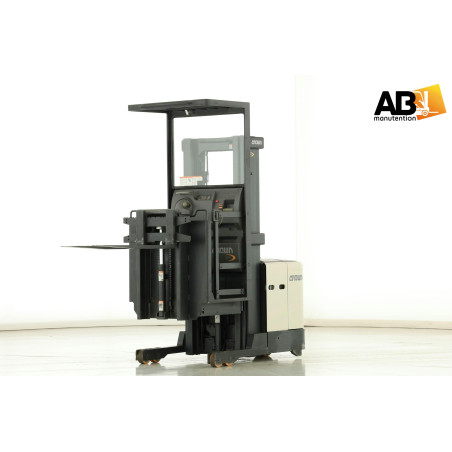 Préparateur de commande 1000kg Crown SP-3512
