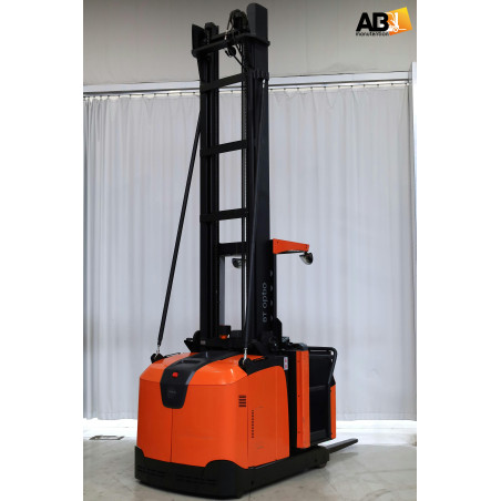 Préparateur de commande 1000kg Toyota OMF-100-H