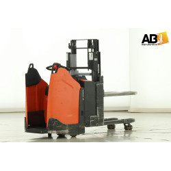 Gerbeur Autoporté 2000kg...