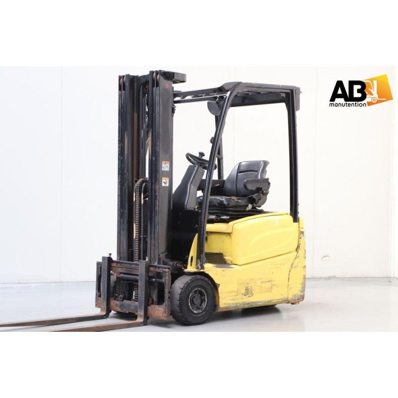 Chariot élévateur Electrique 1600kg Yale ERP-16-VT