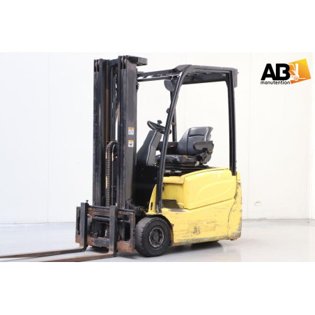 Chariot élévateur Electrique 1600kg Yale ERP-16-VT