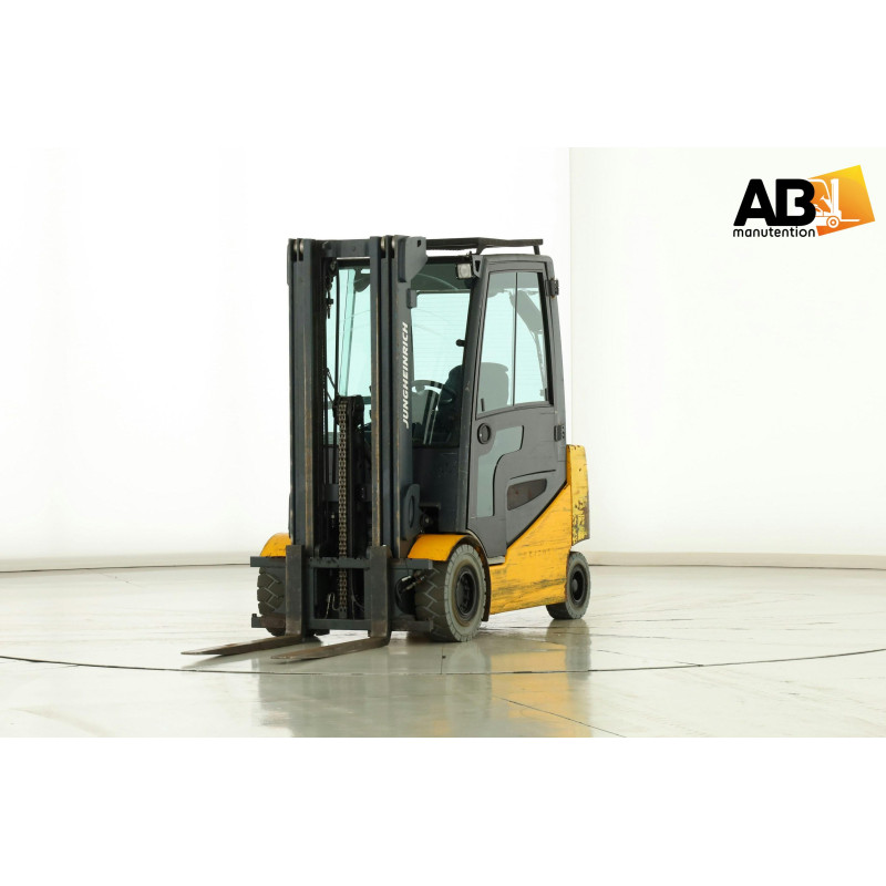 Chariot élévateur Electrique 2500kg Jungheinrich EFG-425-S