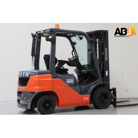 Chariot élévateur Diesel 2500kg Toyota 52-8-FDF-25