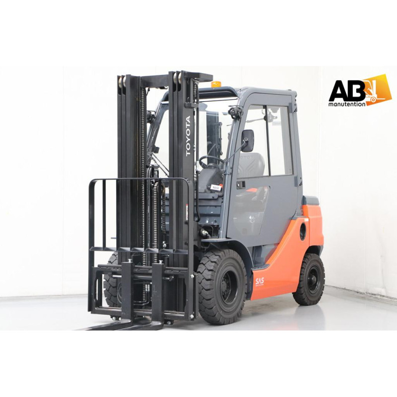 Chariot élévateur Diesel 2500kg Toyota 52-8-FDF-25