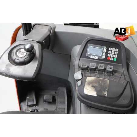 Chariot élévateur électrique rétractable BT RRE-160