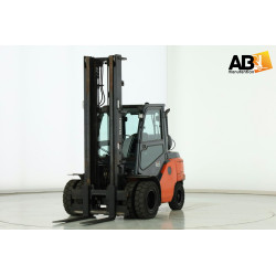 Chariot élévateur Gaz...