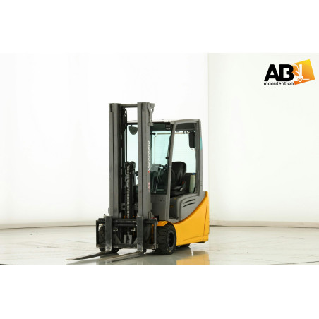 Chariot élévateur Electrique 2000kg  Jungheinrich EFG-220