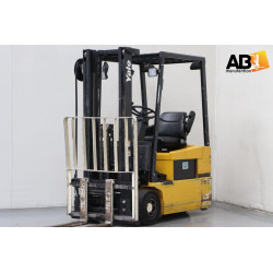 Chariot élévateur...