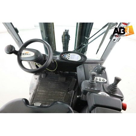 Chariot élévateur Diesel 3000kg Still R-70-30