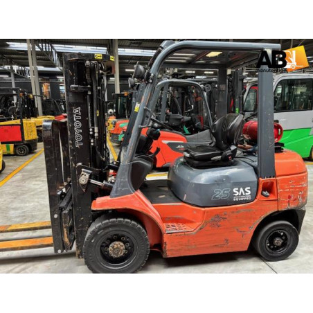 Chariot élévateur Gaz 2500kg Toyota 42-7-FGF-25