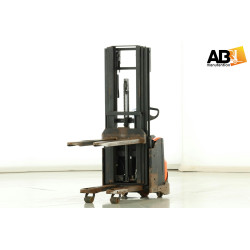 Gerbeur Accompagnant 1200kg...