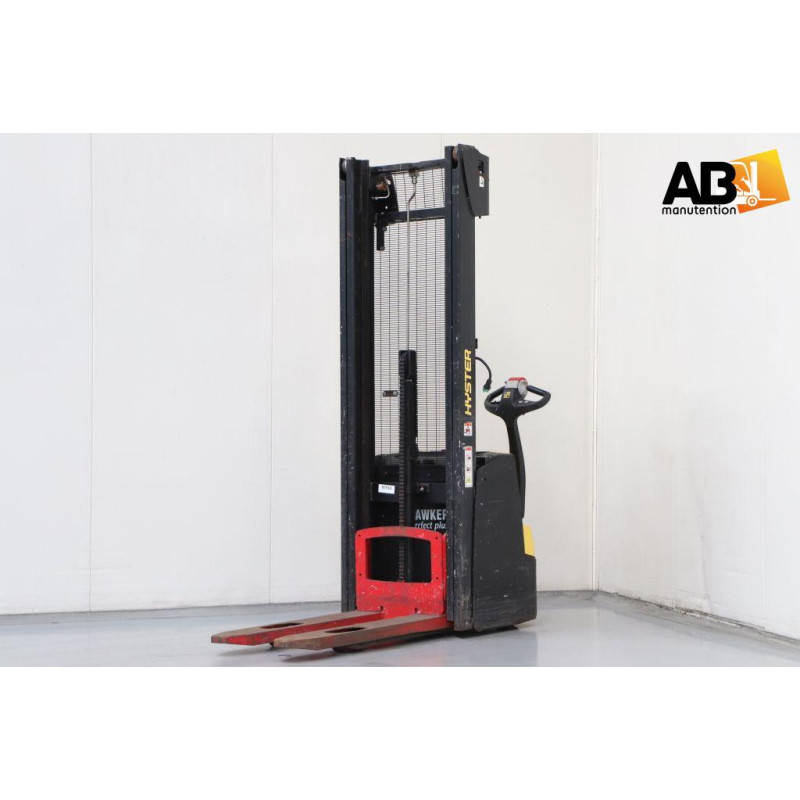 Gerbeur Accompagnant 1400kg  Hyster S-1.4