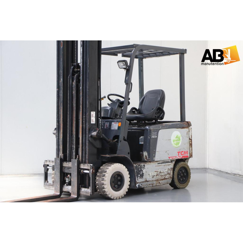 Chariot élévateur Electrique 2500kg TCM  FB-25-7