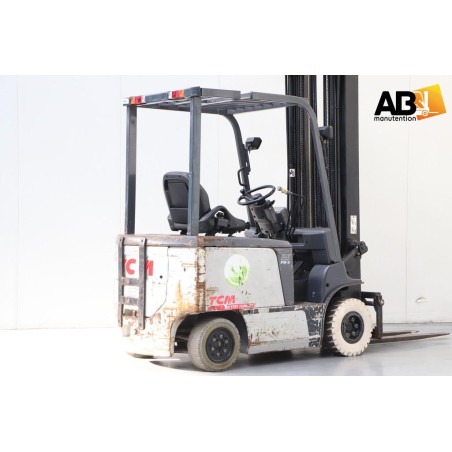 Chariot élévateur Electrique 2500kg TCM  FB-25-7