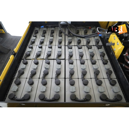 Chariot élévateur Electrique 2500kg Yale ERP-25-VL-E-2145