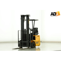 Chariot élévateur...