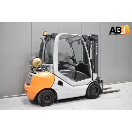 Chariot élévateur Gaz 3000 kg Still RX-70-30-T