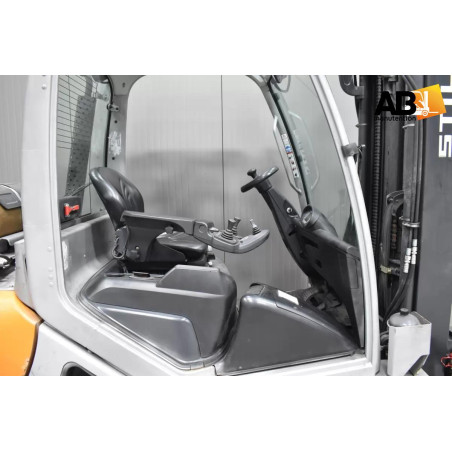 Chariot élévateur Gaz 3000 kg Still RX-70-30-T