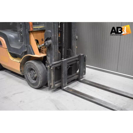 Chariot élévateur Gaz 2000kg Caterpillar GP-20-CN