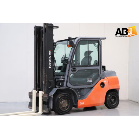Chariot élévateur Diesel Toyota 40-8-FD-40-N