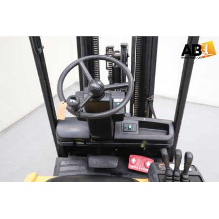 Chariot élévateur Electrique 1500kg  Hyster J-1.50-XM