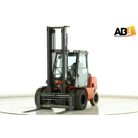 Chariot élévateur Diesel 4000kg Nissan F-04-D-40-Q-2