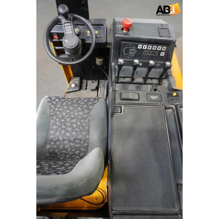 Chariot élévateur Eléctrique Multidirectionnel Jungheinrich ETVQ-25