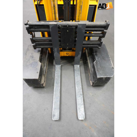 Chariot élévateur Eléctrique Multidirectionnel Jungheinrich ETVQ-25