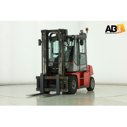 Chariot élévateur Diesel...
