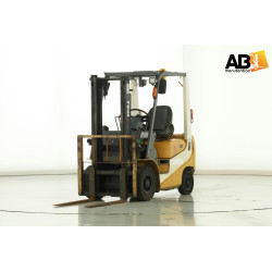 Chariot élévateur Essence...