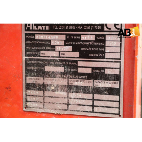 Chariot élévateur Diesel Multidirectionnel Amlat COMBI 4000