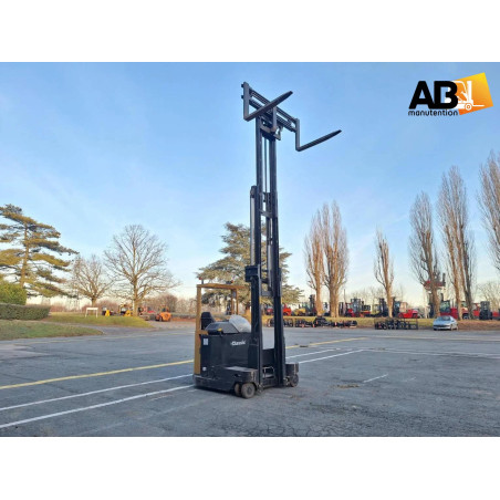 Chariot Multidirectionnel Electrique 2000kg Caterpillar NRM-20-K