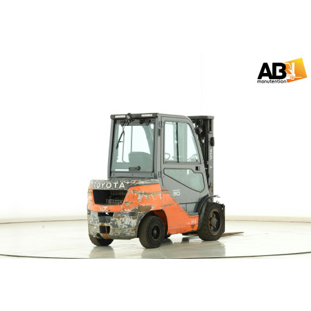 Chariot élévateur Diesel 3000kg Toyota 52-8-FDF-30
