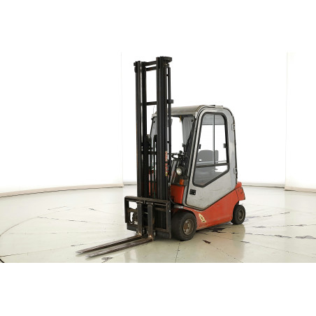 Chariot élévateur Electrique 2000kg BT C-4-E-200