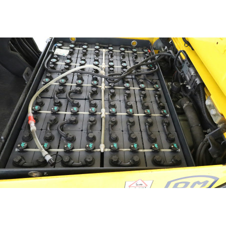 Chariot élévateur Electrique 2500kg OM Pimespo XE-25