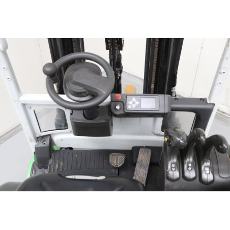 Chariot élévateur Electrique 1800kg Unicarriers JAG2N1L18Q