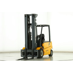 Chariot élévateur...